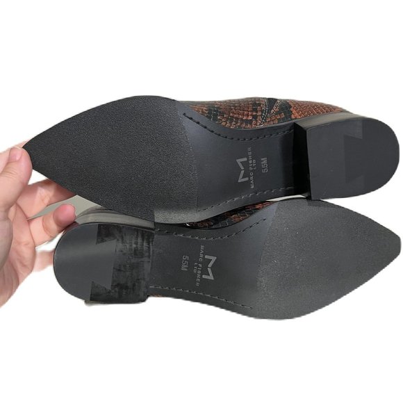 Marc Fischer LTD Chelsea Snakeskin Boot Size 5.5 - Picture 3 of 8